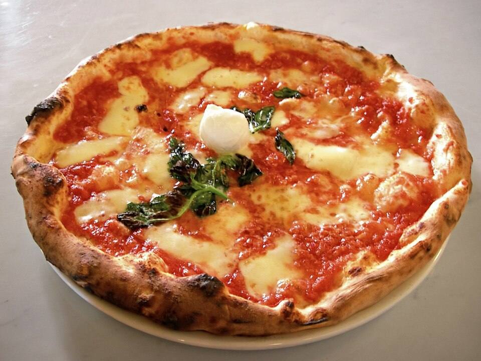 Pizza 4P's Tràng Tiền